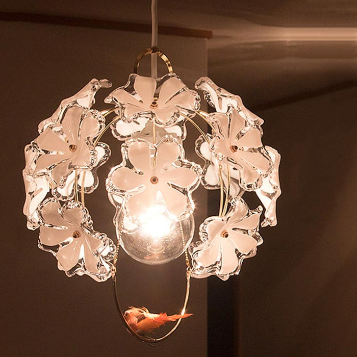 プルメリア花型シャンデリア ホワイト リモコン付き プルメリア花型シャンデリア ホワイト リモコン付き